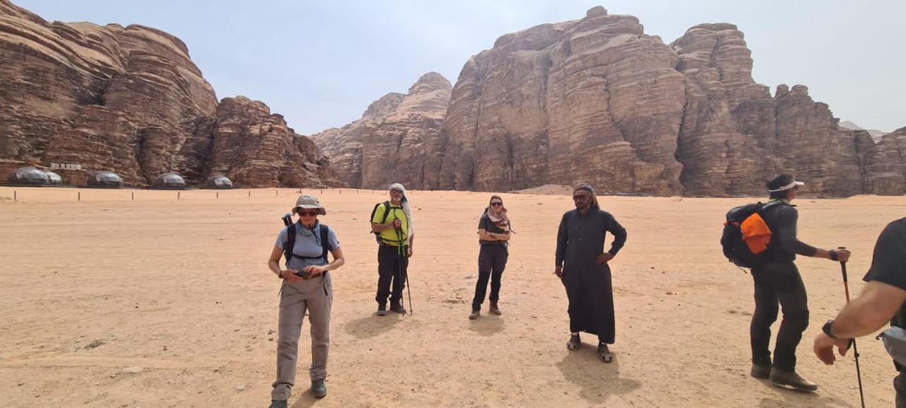Hotel Star Guide Luxury Camp à Wadi Rum Extérieur photo