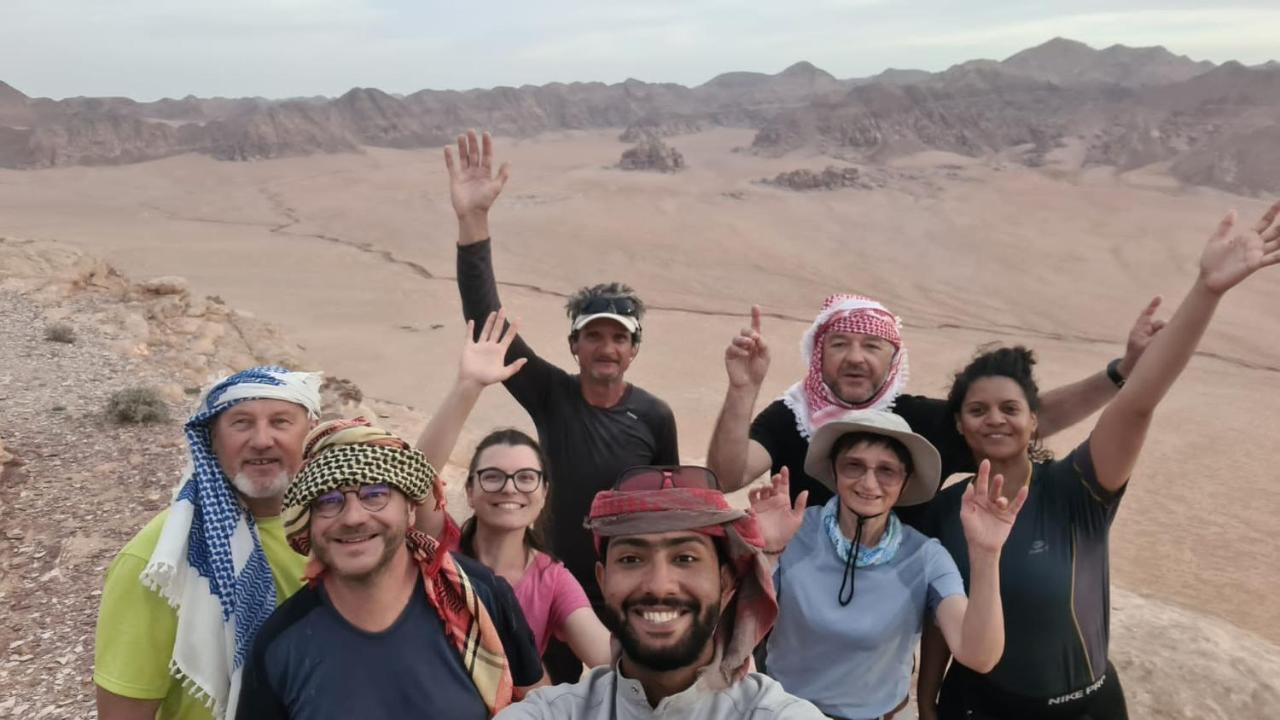 Hotel Star Guide Luxury Camp à Wadi Rum Extérieur photo