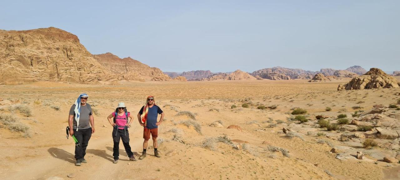 Hotel Star Guide Luxury Camp à Wadi Rum Extérieur photo