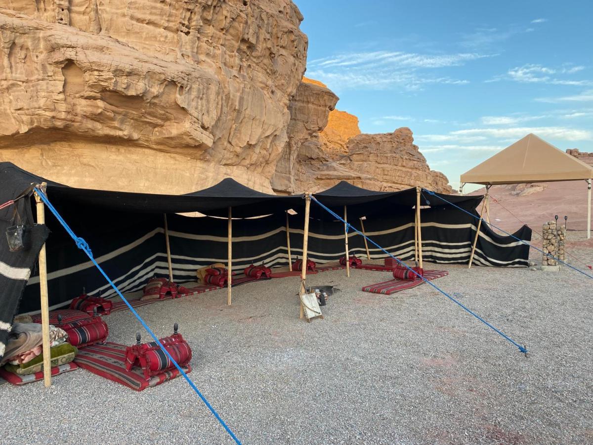 Hotel Star Guide Luxury Camp à Wadi Rum Extérieur photo