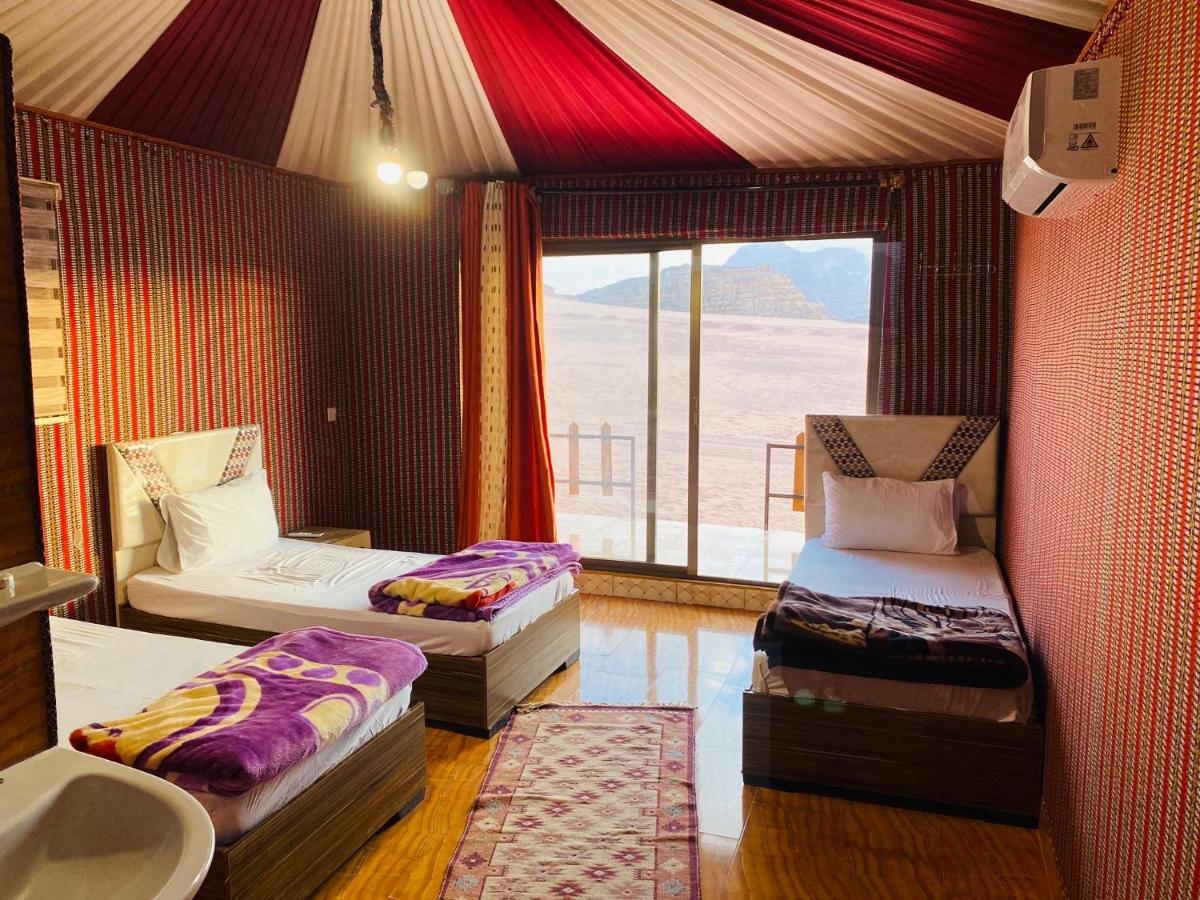 Hotel Star Guide Luxury Camp à Wadi Rum Extérieur photo